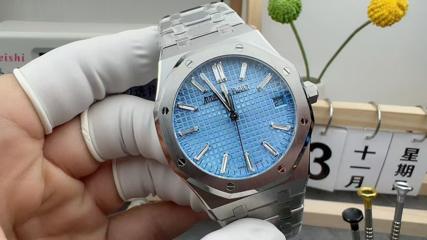 AUDEMARS PIGUET 15510BC.OO.1320BC.02
